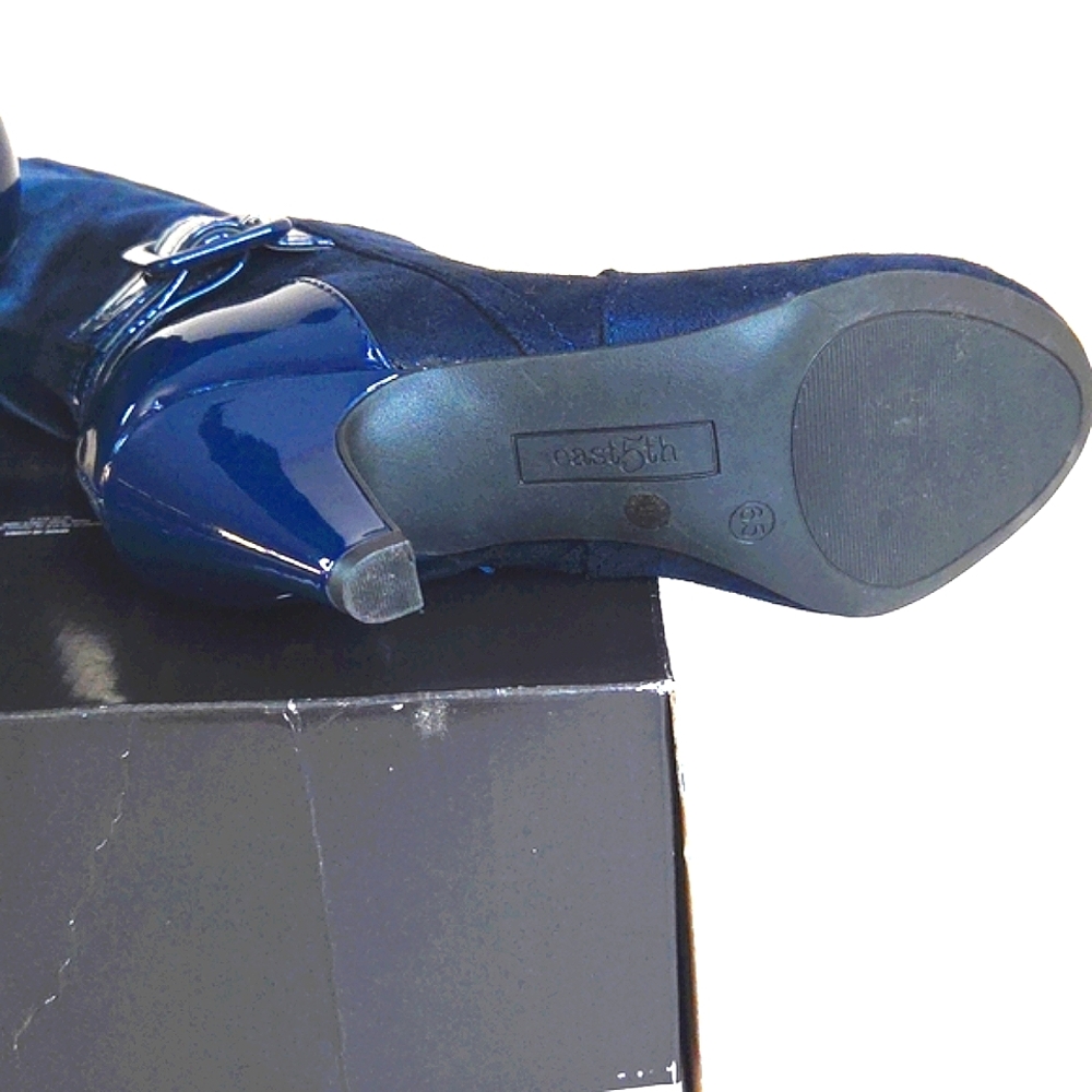 East 5th Blue Heeled Boots with Buckle Details. 6.5 M - Picture 10 of 16